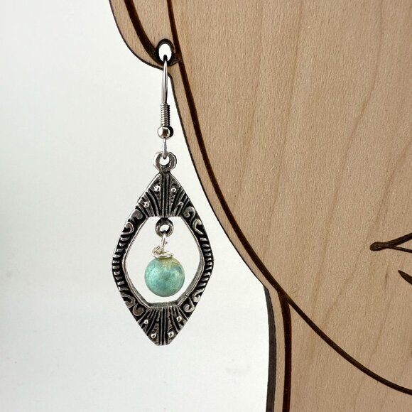 Antique Silver Pewter Peruvian Turquoise Earrings - Picture 2 of 10